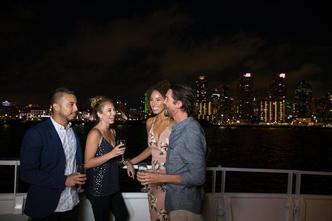 Rock the Yacht Cocktail Cruise Sacramento 21+ - Scenic Views and Landmarks