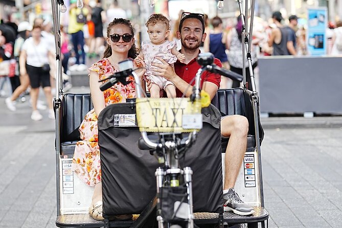 Rockettes Christmas Spectacular Pedicab Rides in NYC - Meeting and Pickup