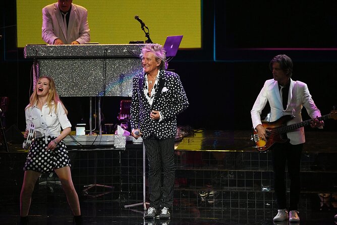 Rod Stewart: The Encore Shows at The Colosseum at Caesars Palace - Amenities