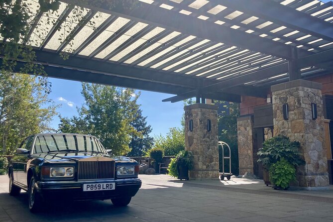 Rolls-Royce Chauffeured All-inclusive Wine Tasting Tour - Scenic Drive