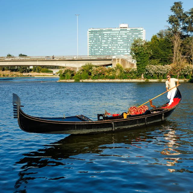 Roma: the One and Only Roma Gondola Tours on the Lake! - Since Your Asked