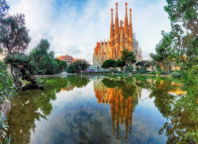 Roman and Medieval Side of Barcelona – Private Walking Tour - Tour Highlights