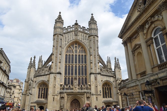Roman Baths and Bath City Walking Tour - Experiencing the Roman Baths