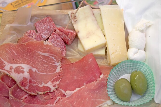 Roman Street Food Tour Around the Jewish Ghetto With Local Guide - Meeting and End Points