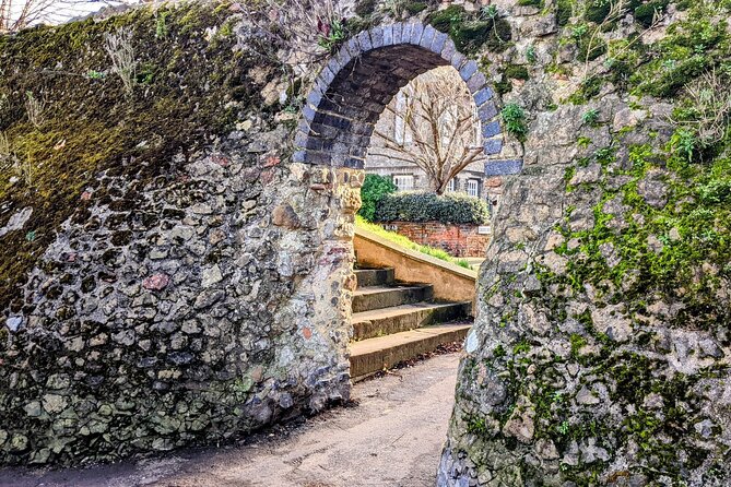 Roman Visitor Quest Experience in Colchester - Exploring Colchesters Roman Past
