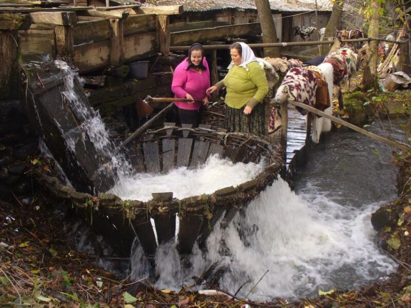 Romania: Private 12 Days Tour With Bed and Breakfast - Itinerary Highlights