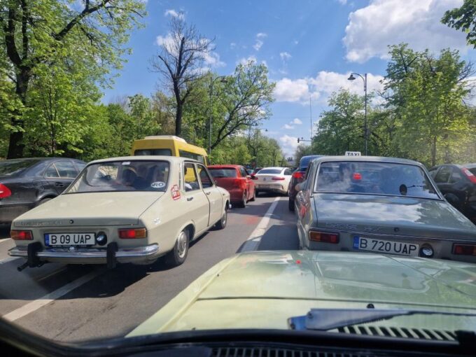 Romanian Vintage Car Driving Tour of Bucharest - 90min - Driving Instructions