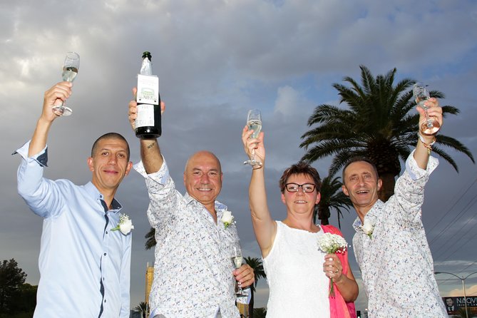 Romantic 2 Hour Photo Tour by Limousine - Personalized Experience