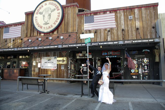 Romantic 2 Hour Photo Tour by Limousine - Preserving Memories