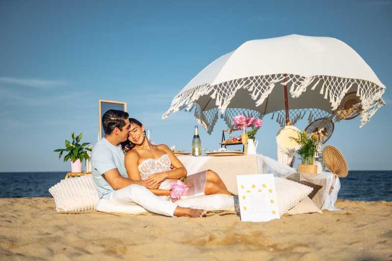 Romantic Beach Picnic - Key Points