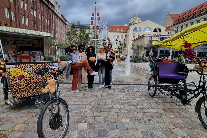Romantic Berlin Rickshaw City and Photo Tour - Incl. Pick-Up - Cancellation Policy