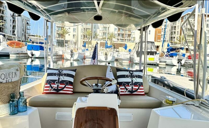 Romantic Boat Cruise with Wine & Cheese or Surprise Dinner - Customization and Extras