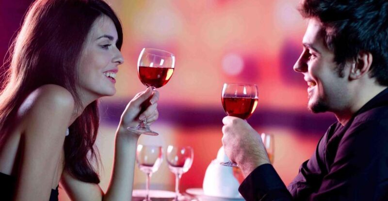 .Romantic De Luxe Bella Vista Dinner+Drink & Divers 2 Drinks - Key Points