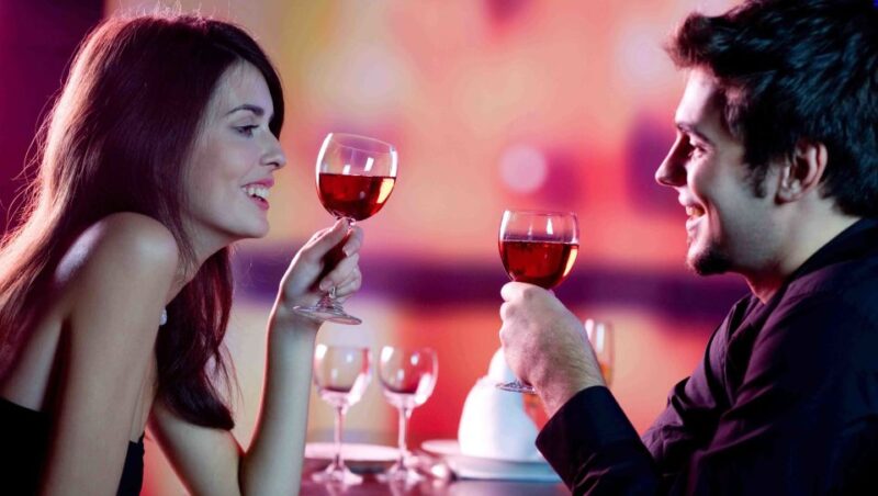 .Romantic De Luxe Bella Vista Dinner+Drink & Divers 2 Drinks - Pricing