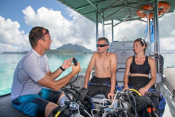 Romantic dive in the lagoon of Bora Bora. Private instructor on a shared boat - What to Expect from Your Romantic Bora Bora Dive