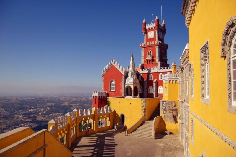 Romantic Faro Walking Tour: Historic Sights & Serene Gardens - Romantic Blend of History and Architecture