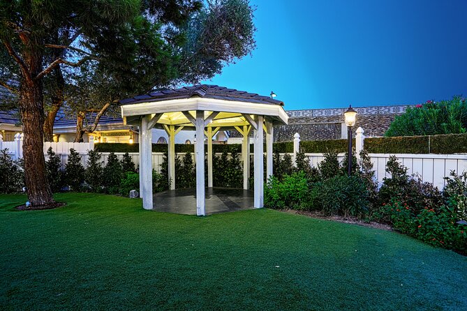 Romantic Las Vegas Wedding Package - Package Overview