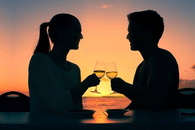 Romantic Moment: Sunset Boat Trip (With Drink and Tapas) - Itinerary and Experience