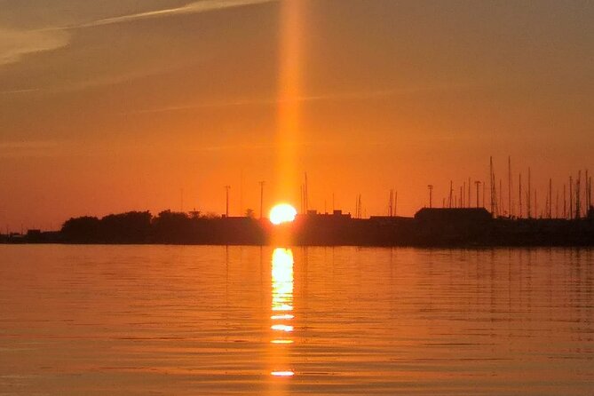 Romantic Moment: Sunset Boat Trip (With Drink and Tapas) - Knowledgeable Skippers