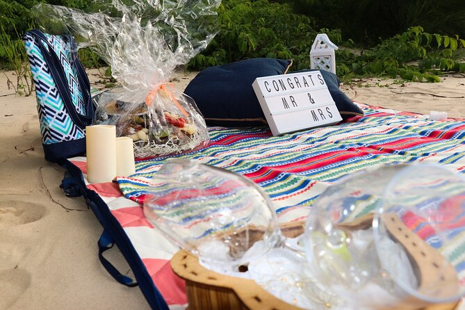 Romantic Morning Picnic With Mimosas and Photos - Gratuity and Fees