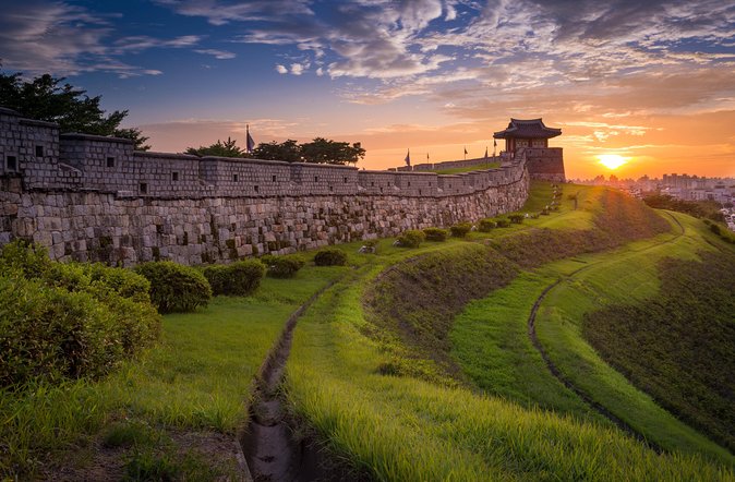 Romantic Night Tour of Suwon Hwaseong Fortress - Captivating Views and Historical Insights