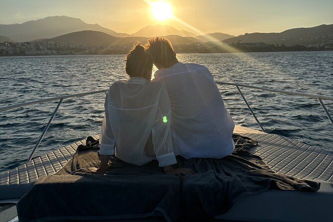 Romantic Private VIP Sunset Cruise Yacht 34 - Timeless Sunset Ambiance