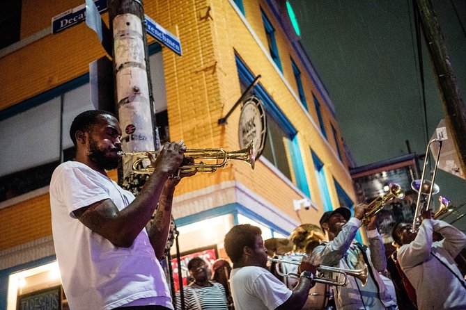 Romantic Rendezvous: A Love-Filled Journey in New Orleans - Discovering the Citys Romantic Charm