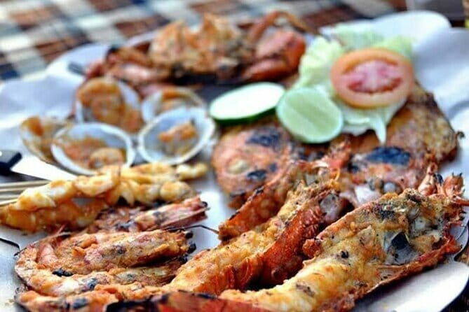 Romantic Seafood Dinner at Jimbaran Beach Bali include Sunset - Who Is This Tour Perfect For?