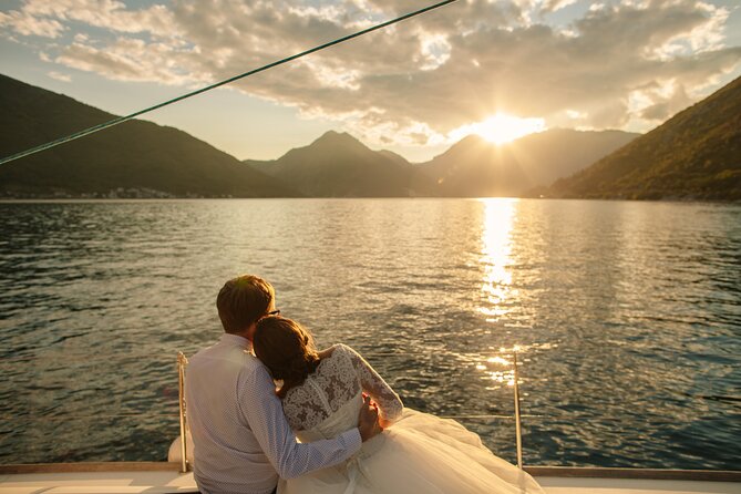 Romantic Sunset Cruise Along the Amalfi Coast - Why Choose This Cruise