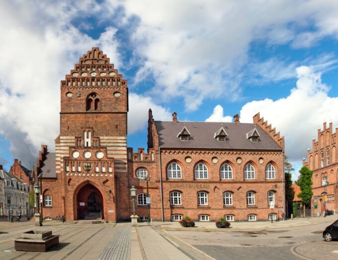 Romantic Times in Roskilde - Walking Tour - Romantic Sights in Roskilde