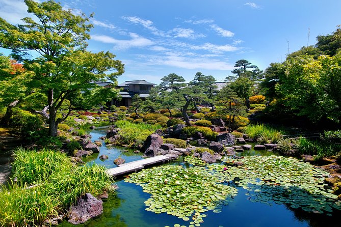 Romantic Tour In Matsue - Strolling Through Shinji Lake