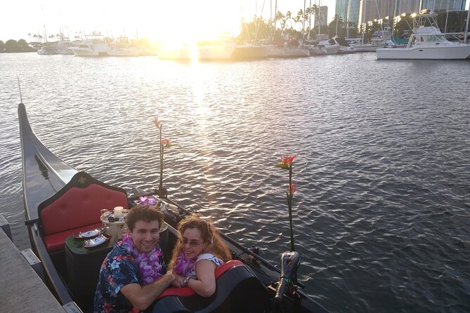 Romantic Waikiki Gondola Luxury Cruise & Hop on Hop off Bus - Cruise Details