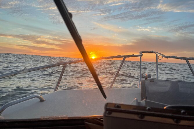 Romantic Wine and Cheese Boat Tower Cruise - Booking Information