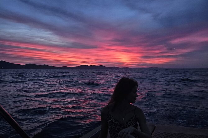 Romantic Zadar Sunset Boat Tour With a Glass of Prossecco - Meeting and Pickup