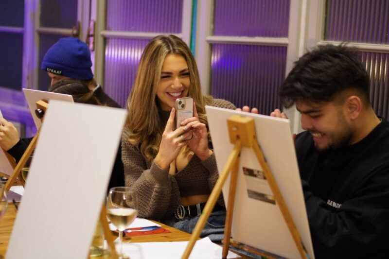 Rome: Afternoon Paint and Sip Experience - Experience Highlights