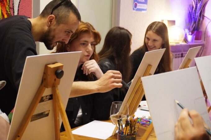 Rome: Afternoon Paint and Sip Experience - Booking and Cancellation