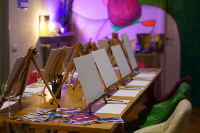 Rome: Afternoon Paint and Sip Experience - Frequently Asked Questions