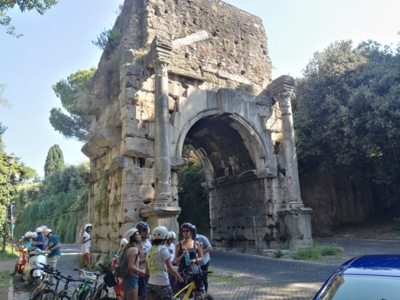 Rome: Appian Way Ebike Tour Aqueducts, Catacombs & Lunch Box - Tour Experience