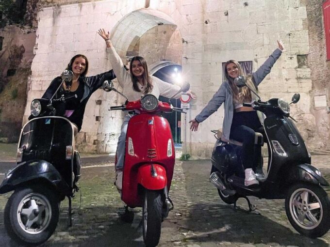 Rome by Night Vespa Tour With Driver/Private Guide - Customer Reviews