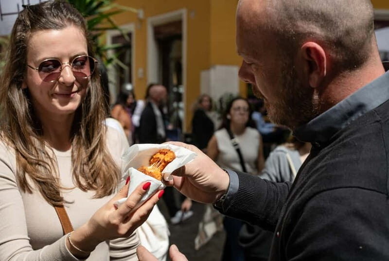 Rome: Campo De Fiori & Ghetto Street Food Tour - Accessibility Features