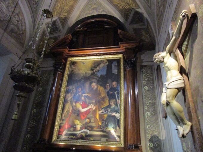 Rome: Capuchin Crypts Skip-the-Line Ticket and Guided Tour - Meeting Point and Dress Code