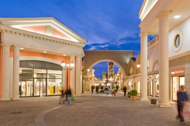Rome: Castel Romano Outlet Shopping Full-Day Trip - Key Points