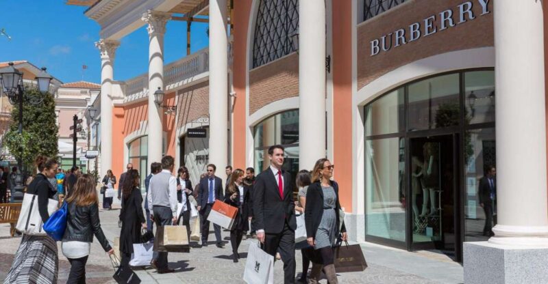 Rome: Castel Romano Outlet Shopping Full-Day Trip - Brands and Discounts