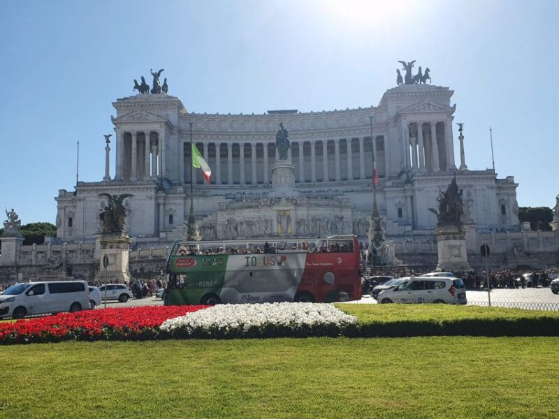Rome: Castel Santangelo Skip the Line Ticket and Open Bus - Architectural and Historical Significance