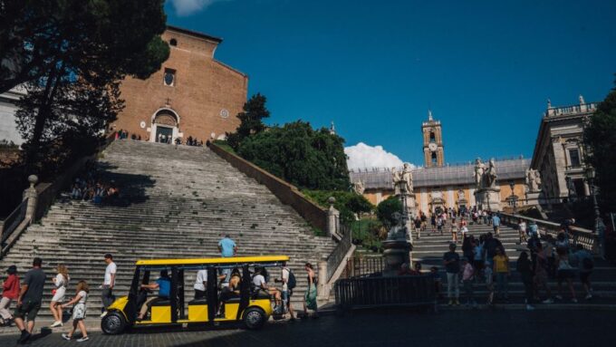 Rome: City Highlights Golf Cart Tour With Local Guide - Group Size and Cancellation Policy