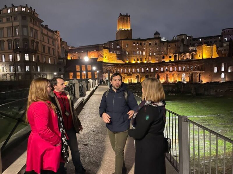 Rome: City Highlights Small Group Walking Tour by Night - Experience the Nighttime Beauty of Rome
