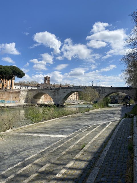 Rome: City Highlights Tour by E-Bike - Exploring Rome by E-Bike