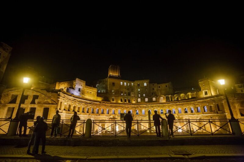 Rome: City Highlights Walking Tour With Local Guide - Tour Experience