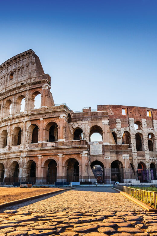 Rome: Colosseum and Ancient Rome Guided Walking Tour - Ascend Palatine Hill: Breathtaking Views of Rome