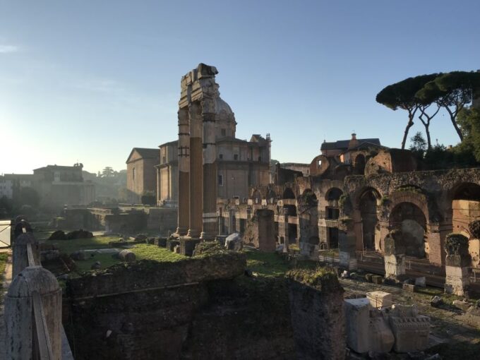 Rome: Colosseum, Forum, and Palatine Hill Guided Tour - Discovering Palatine Hill